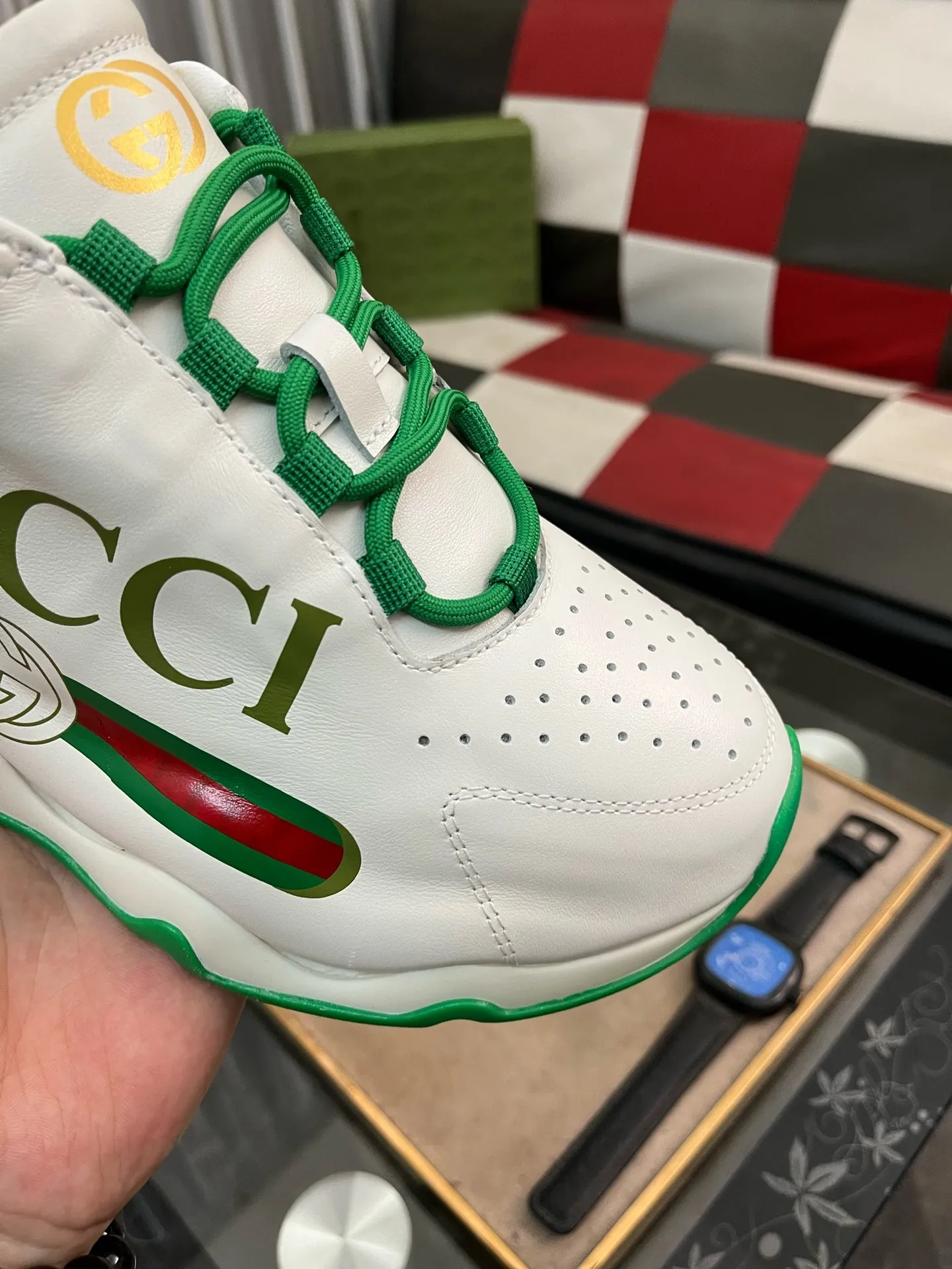 Men's shoes 💰640⌚️⌚️[Gucci] Gucci's latest casual men's shoes, welcome to 1:1 comparison, the most popular Hong Kong counter casual shoes, counter quality, support inspection, high-quality workmanship, the upper is made of Italian imported calfskin, breathable mesh insole original fashion sports outsole, casual fashion, high-end quality, size: 38-442️⃣Colors available